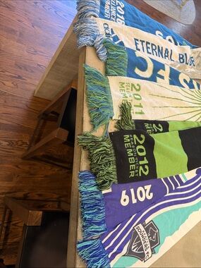 Supporter Scarf - Green and Blue
